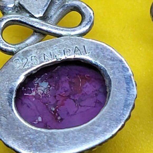 Vintage, Amethyst, Stamped Napal .925 Sterling Silver, 1.2 dwt - Picture 4 of 6
